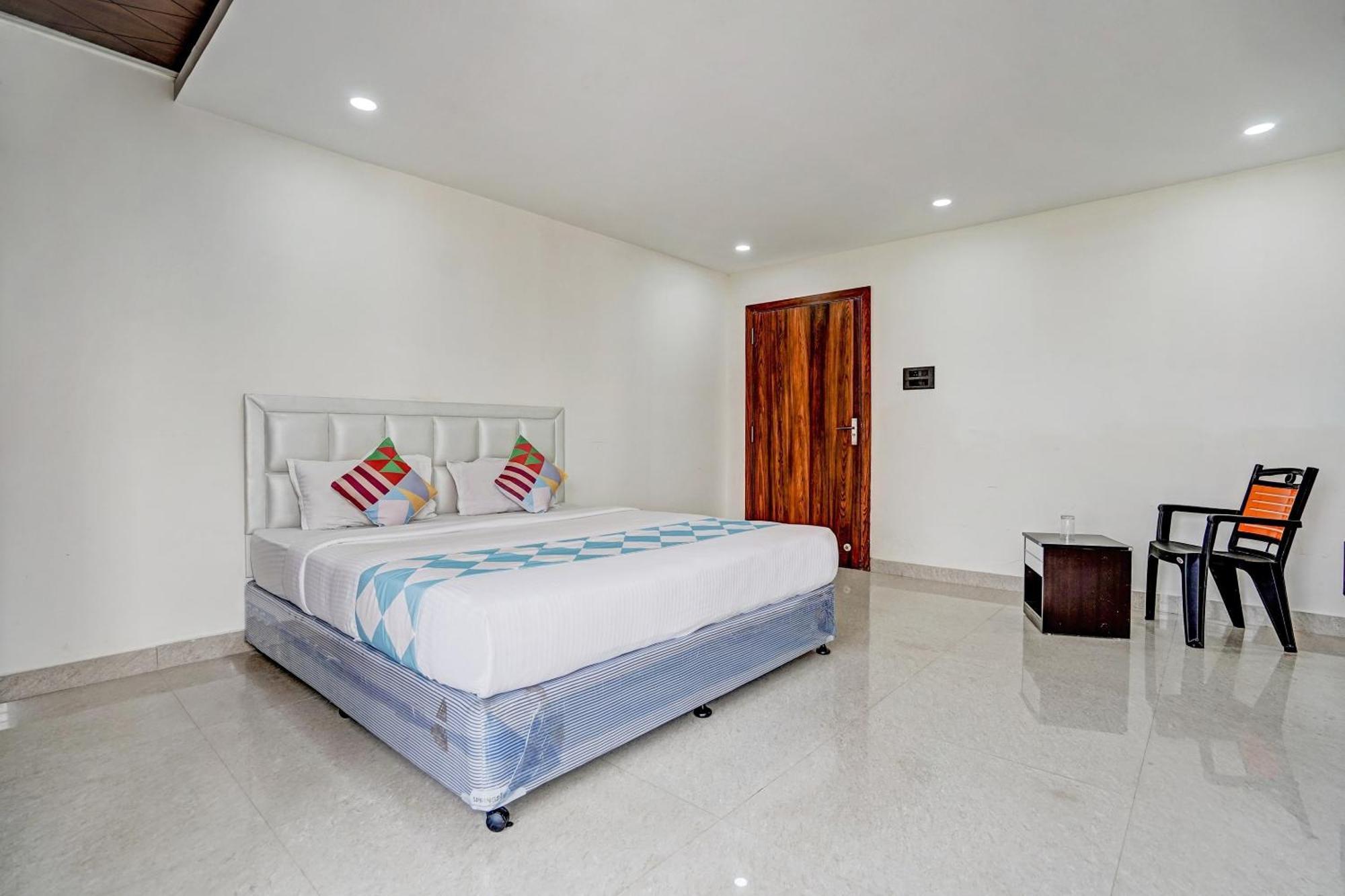 Super Capital O Sayhallo Prime Residency Bhubaneswar Esterno foto