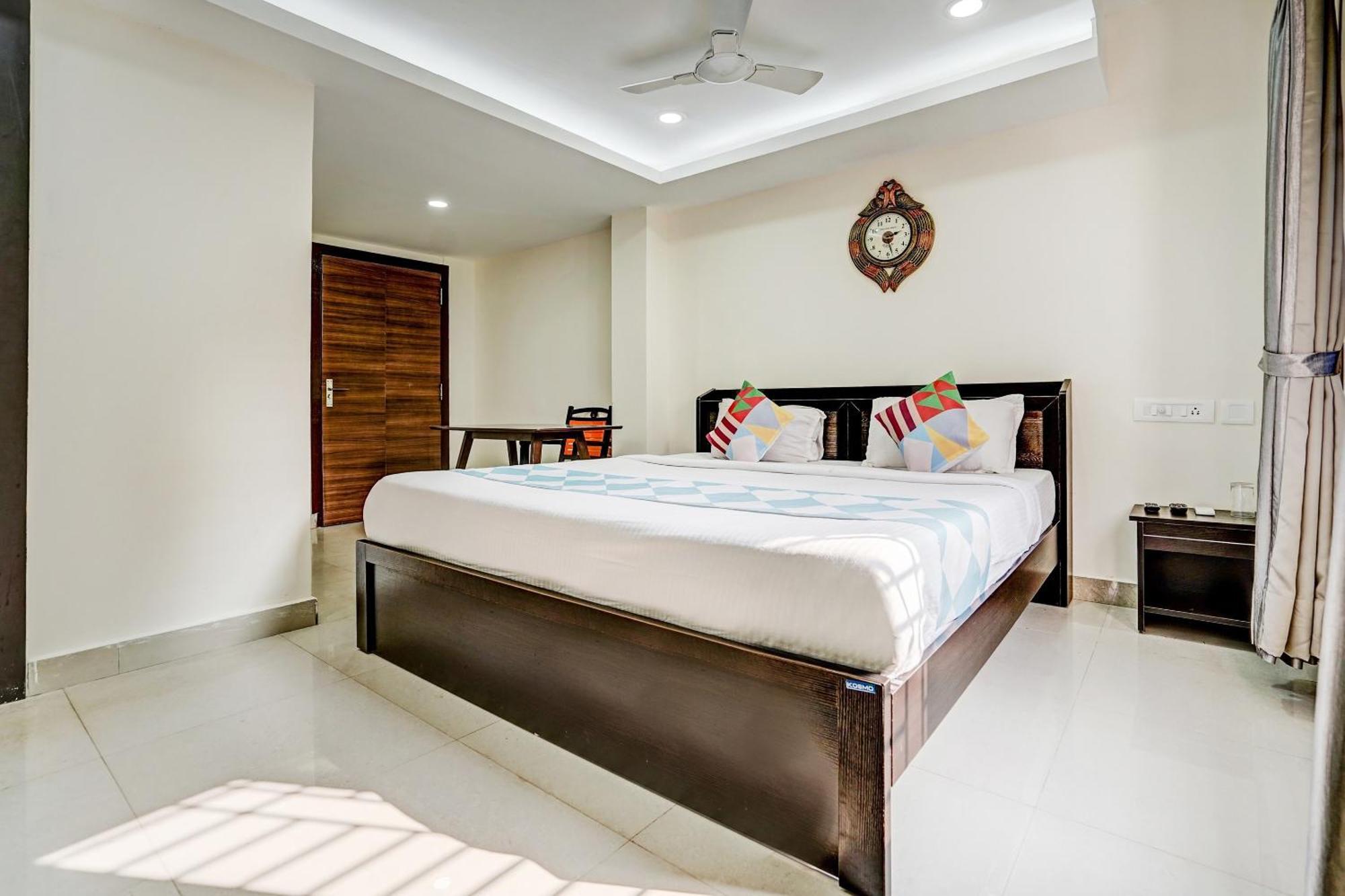 Super Capital O Sayhallo Prime Residency Bhubaneswar Esterno foto